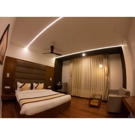 Hotel Prime Residency Chhatarpur Bagian luar foto