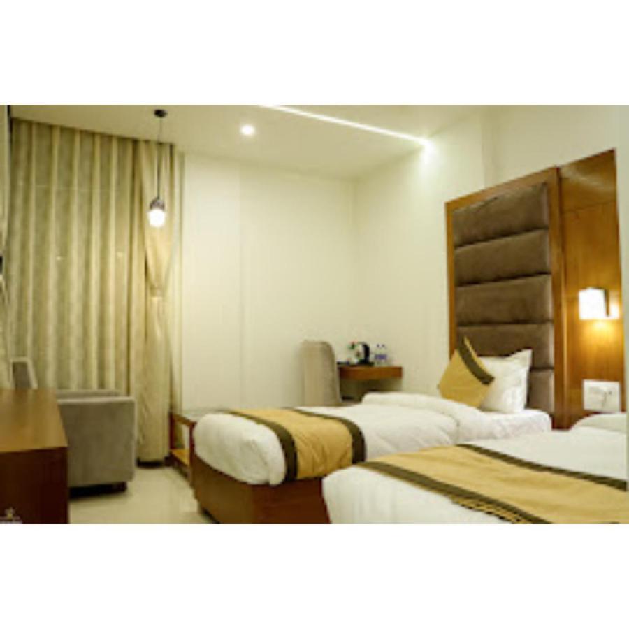 Hotel Prime Residency Chhatarpur Bagian luar foto